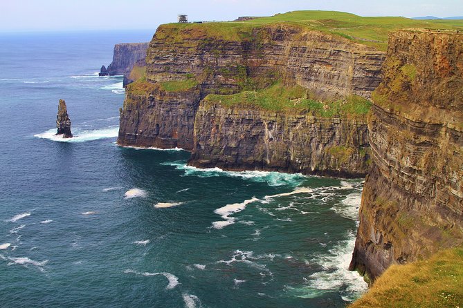 10-Day Ultimate Small-Group Tour of Ireland from Dublin - Day 8 and Day 9: Donegal cliffs and Northern Ireland