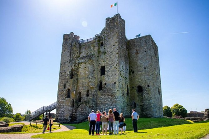 Celtic Boyne Valley & Ancient Sites Day Tour From Dublin - What to bring for this full outdoor day