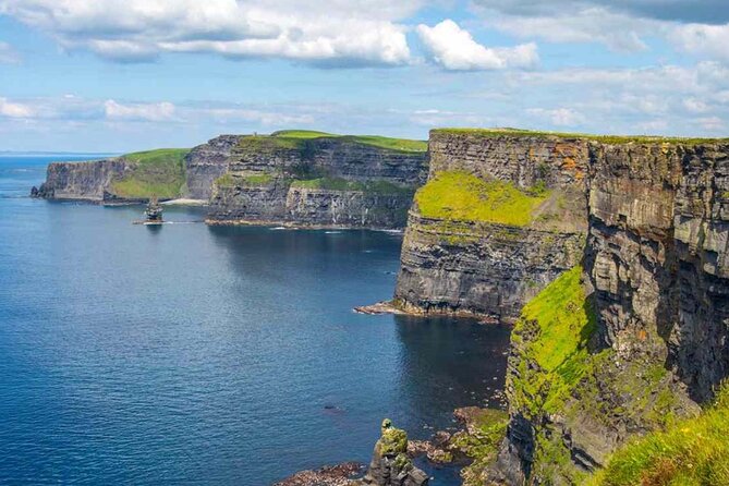 Cliffs of Moher, Burren and Bunratty with Private Chauffeur Tour - A long but rewarding run from Dublin