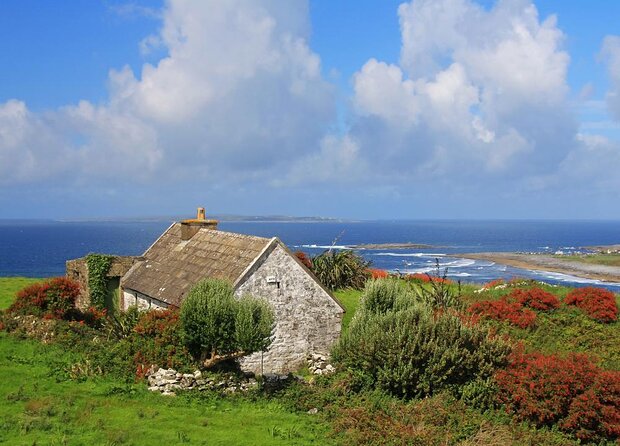 Cliffs Of Moher Hiking Tour from Doolin - Small Group - Starting at 10:00 in Doolin