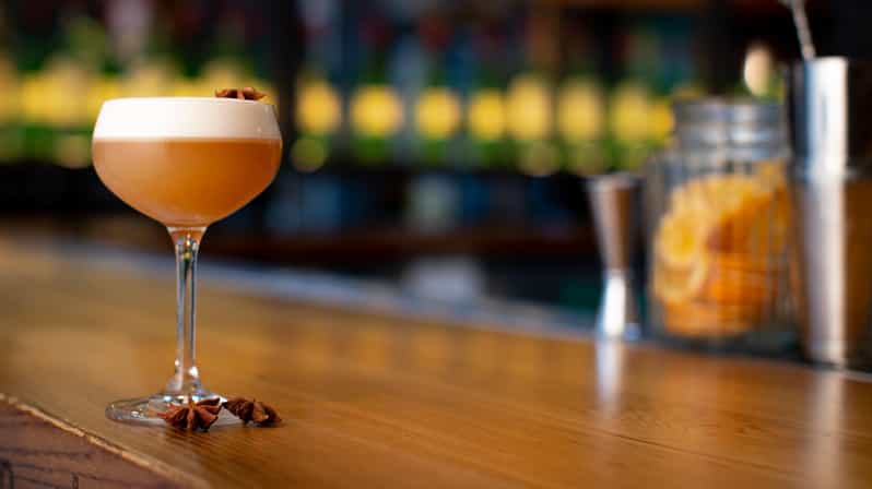 Cork: Jameson Cocktail Making Class at Midleton Distillery - Learning from Ben, Rory, and the mixology team