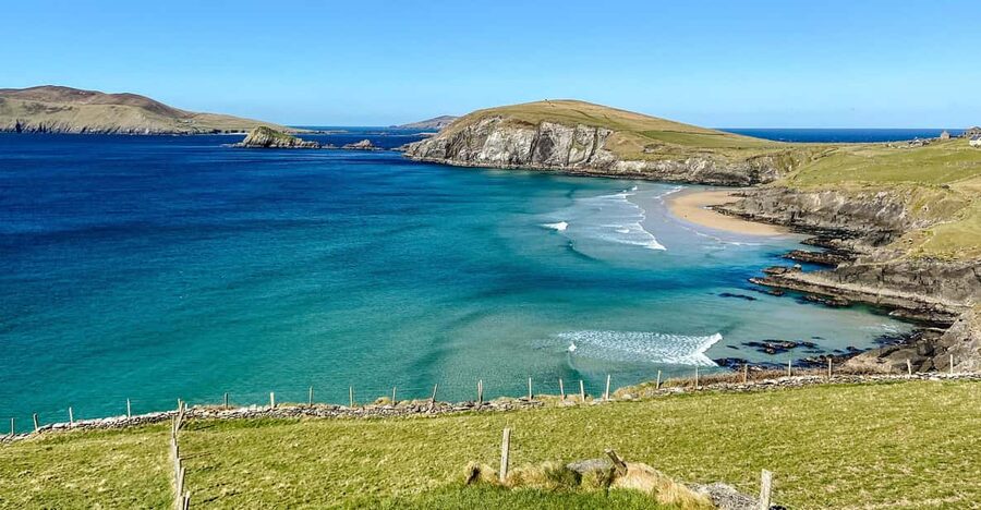 Dingle: Slea Head Photo And Sightseeing Tour - Coumeenoole Strand and the first big views