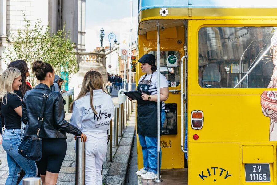 Dublin: Afternoon Tea Vintage Bus Tour - Key points to know