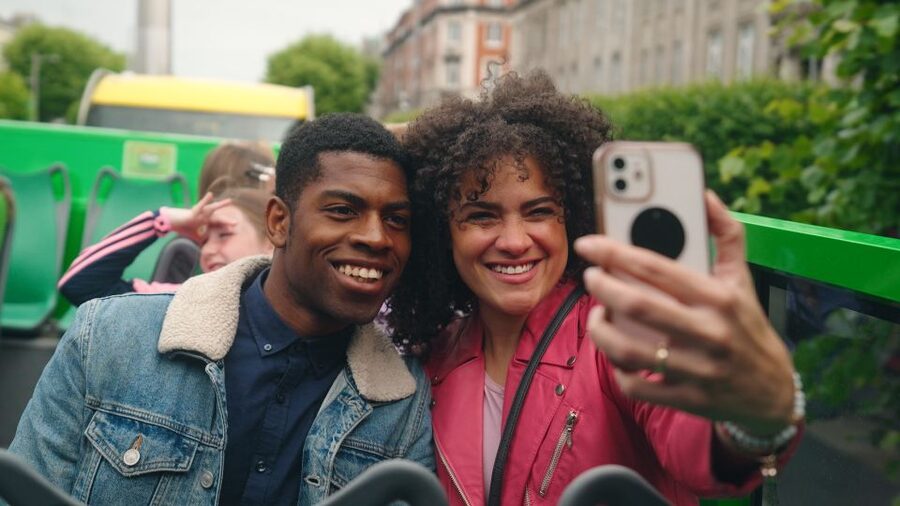 Dublin: Airport Transfer and Hop-On Hop-Off Bus Ticket - Why the live guides are worth choosing