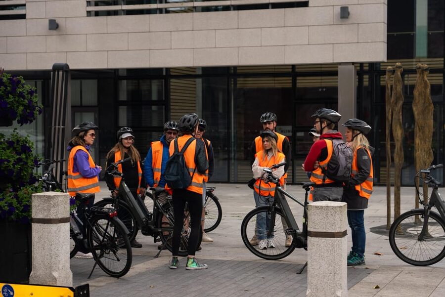 Dublin: Bike & E-Bike Tour with a Local Guide - Guinness Storehouse and the western route