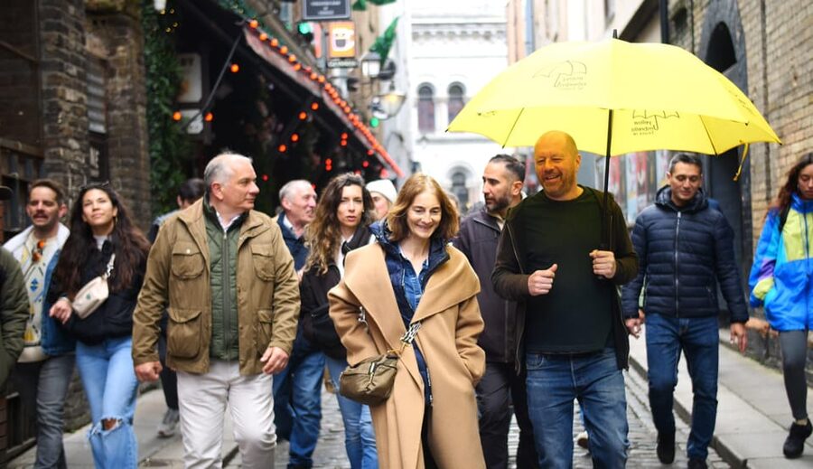 Dublin: Bucket List Sights Walking Tour - Dublin Castle, from British rule to Irish independence