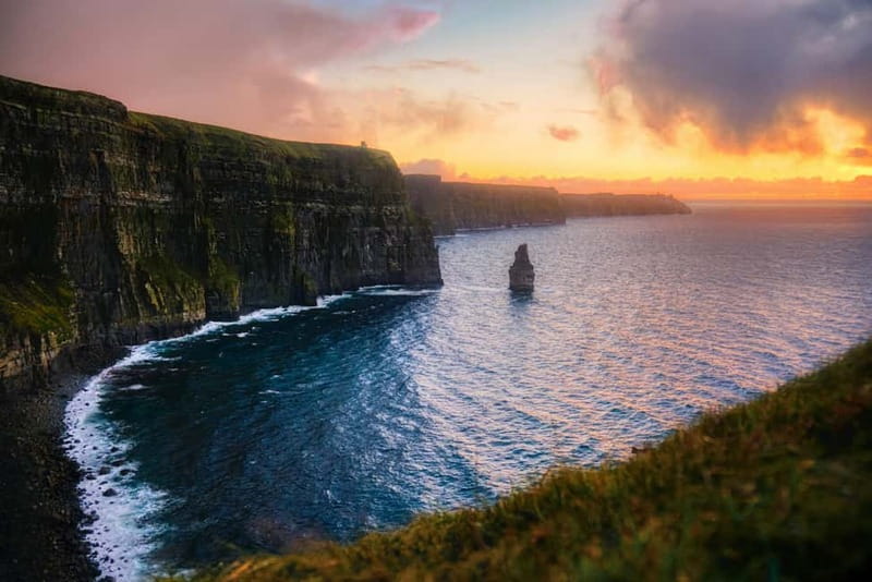 Dublin: Cliffs of Moher, Bunratty Castle and Ennis Day Trip - The long return to Dublin