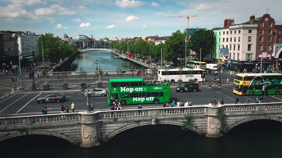 Dublin: Cruise Excursion Hop-On Hop-Off Tour & Rail Ticket - The coastal DART ride to Pearse Station