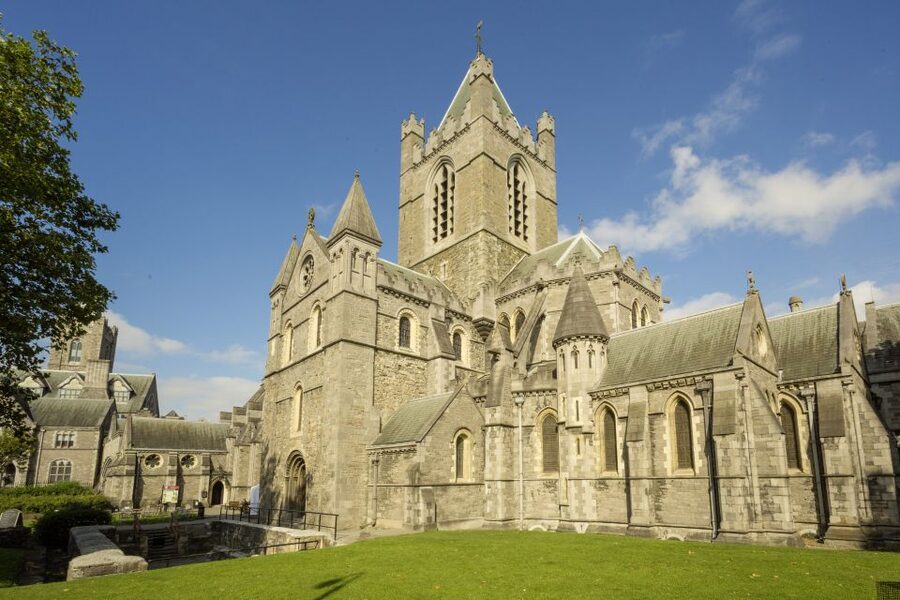 Dublin Explorer Pass: Save up to 50% on 3 to 7 Attractions - Cathedrals and Dublin’s older story