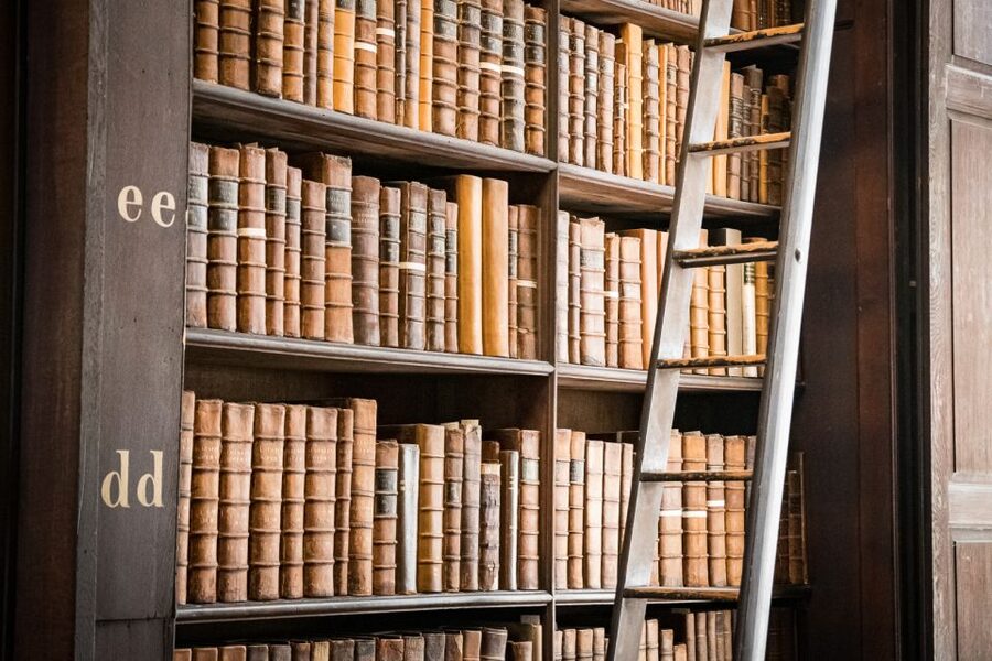 Dublin: Fast-Track Book of Kells Ticket & Dublin Castle Tour - Why the Book of Kells is worth your Dublin time