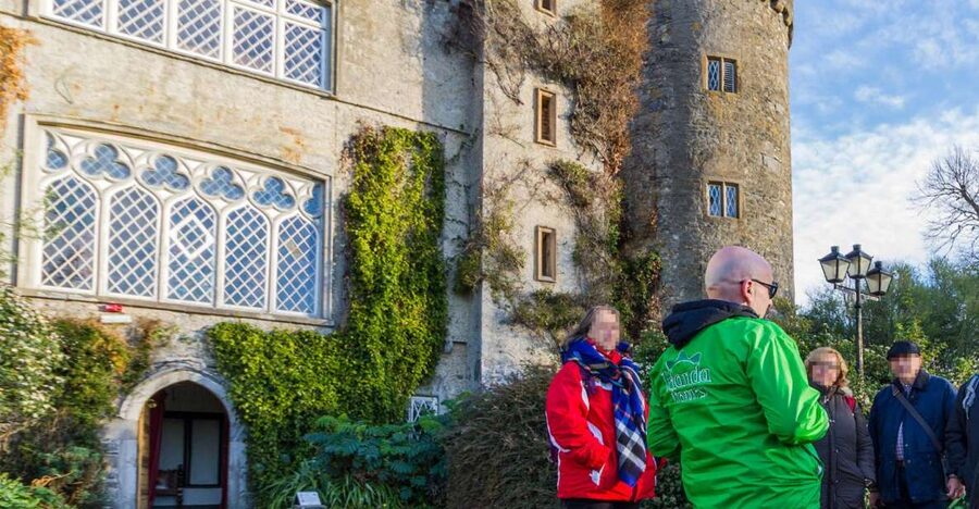 Dublin: Full-Day Howth and Malahide Castle Tour - Key points at a glance