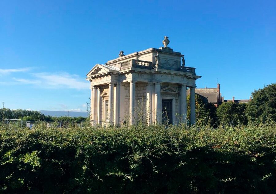 Dublin: Full-Day Howth and Malahide Castle Tour - Casino Marino, a 15-minute architectural puzzle