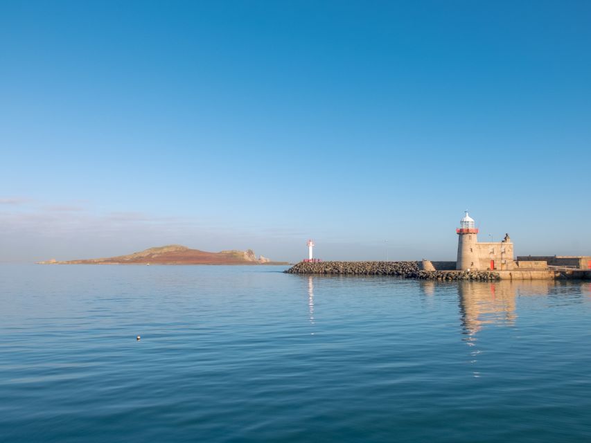 Dublin: Full-Day Howth and Malahide Castle Tour - Free time in Howth and a chance to see seals