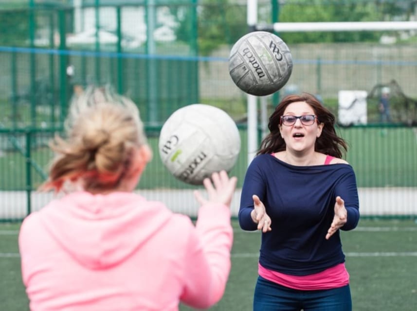 Dublin: Gaelic Games Experience - Picking up a hurley for hurling