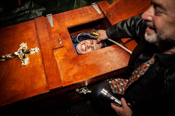 Dublin Ghost Bus Tour with Professional Actors - Who will enjoy this Dublin ghost tour?
