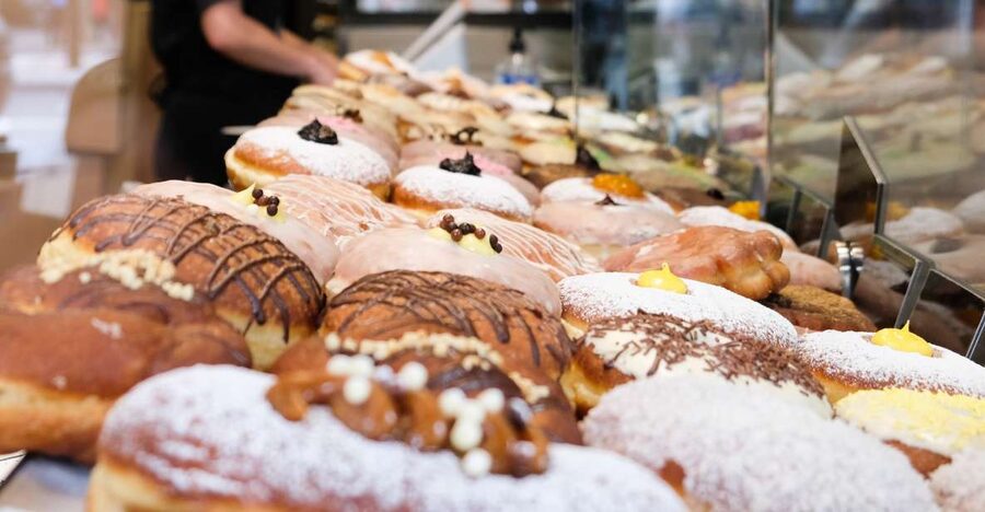 Dublin: Guided Delicious Donut Tour with Tastings - Churros near Temple Bar