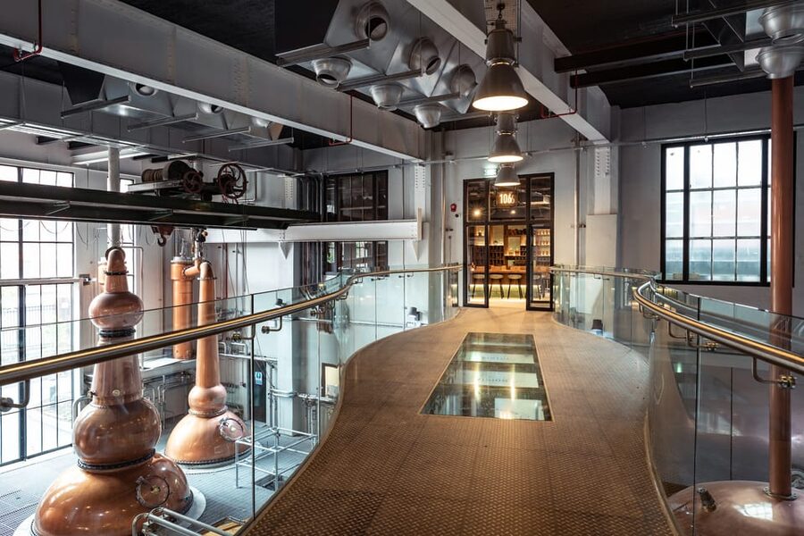 Dublin: Guinness Storehouse, Roe & Co Irish Whiskey Tour - Guides can make or break the afternoon