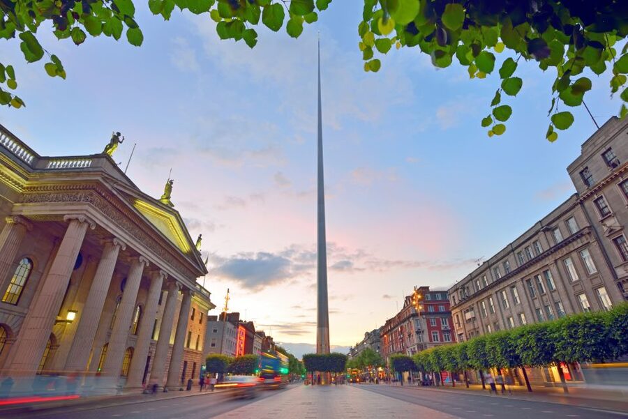 Dublin: Guinness Storehouse Ticket & Hop-on Hop-off Bus Tour - Riding from O’Connell Street through central Dublin
