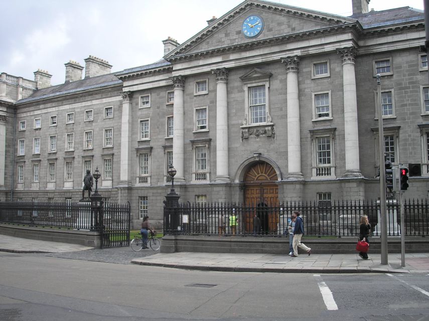 Dublin: Highlights and Hidden Corners Walking Tour - Starting at Dame Street and Dublin’s medieval quarter