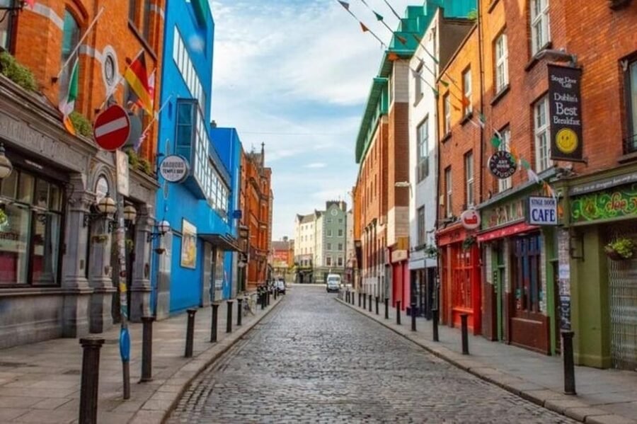 Dublin: Highlights and Hidden Gems Walking Tour - Finishing on Grafton Street