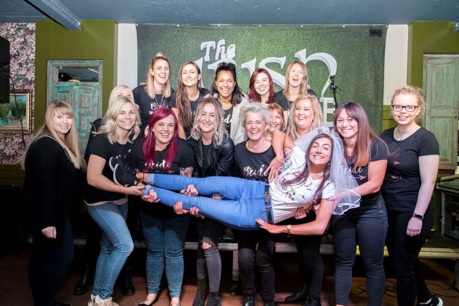 Dublin: Irish Music and Dance Show with Dance Lesson - The dance lesson: simple steps, plenty of laughter