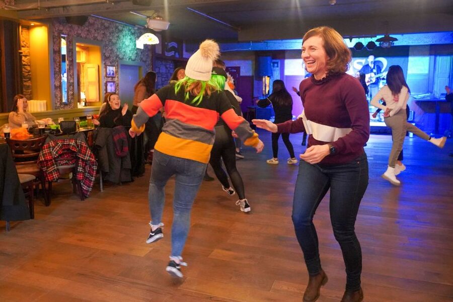 Dublin: Irish Music and Dance Show with Dance Lesson - Should you book the Irish Music and Dance Show?