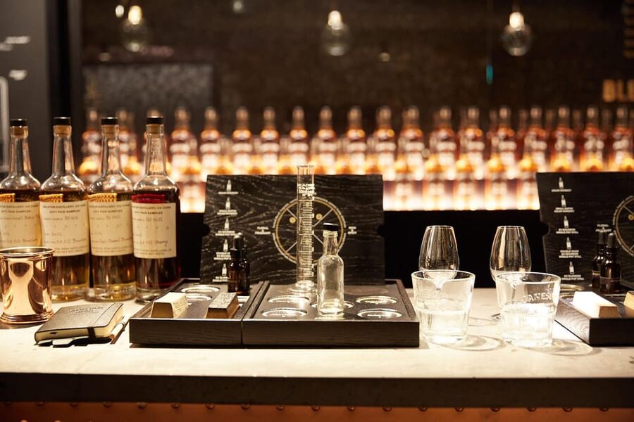 Dublin: Jameson Distillery Whiskey Blending Class - The Blending Room puts you to work