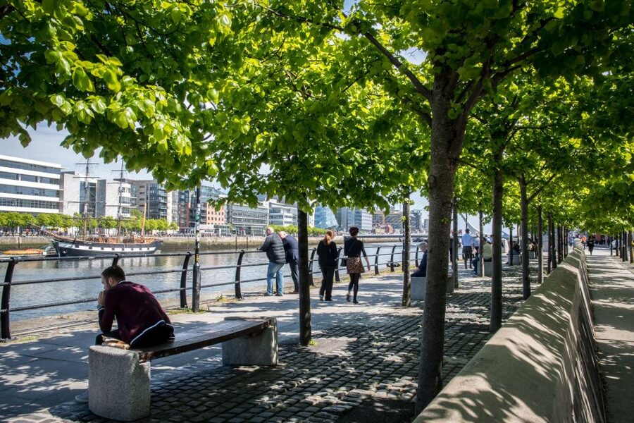 Dublin: Jeanie Johnston Tall Ship Irish Famine History Tour - Who should book the Jeanie Johnston?