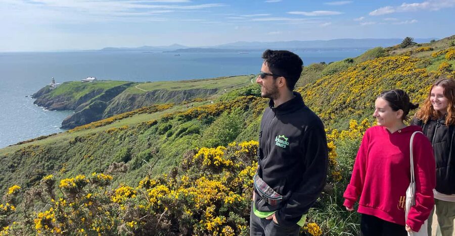 DUBLIN: Malahide castle and Howth MULTILINGUAL full day tour - Inside the Talbot family castle