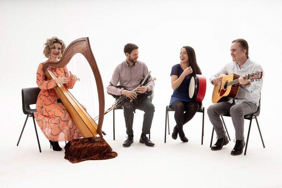Dublin: Music and Dance Show at The Irish House Party - What happens when the show begins at 8:00 PM