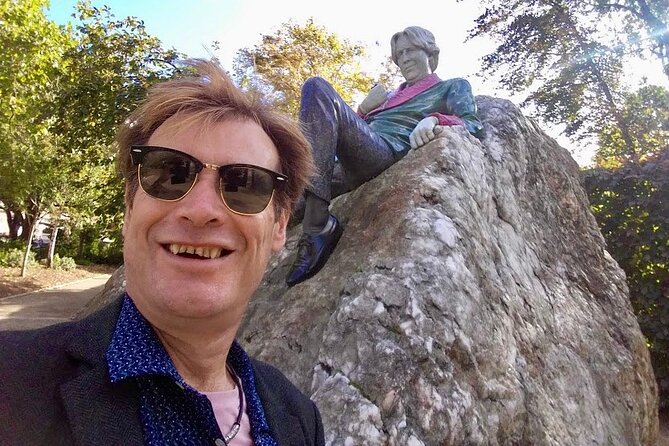 Dublin Private Custom Tour with a Local, Highlights & Hidden Gems - What the guides add to the experience