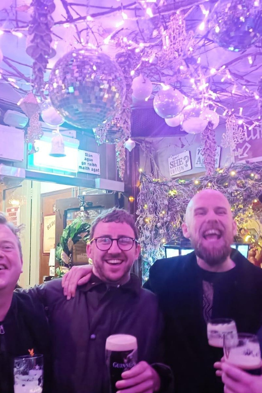 Dublin: Pub Tour. Pour The Perfect Guinness, Whiskey & Music - Ending at The Cobblestone with music