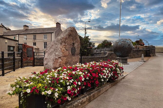 Dublin to Cliffs of Moher, Ennis Town & Bunratty Castle Day Tour - Who should book this tour?