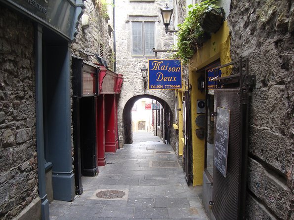Dublin to Glendalough, Wicklow and Kilkenny Full Day Guided Tour - Three hours in medieval Kilkenny