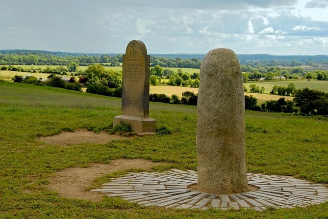 Dublin to Newgrange, Monasterboice Small Group Guided Tours - What the guide adds to the day