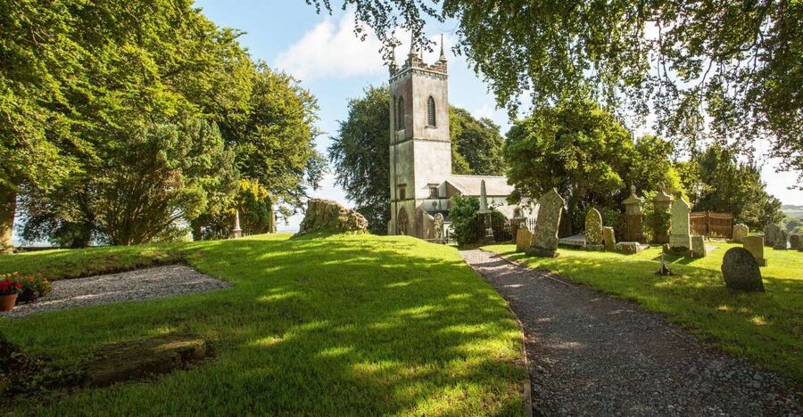 From Dublin: Celtic Boyne Valley and Ancient Sites Tour - What to bring and who should book