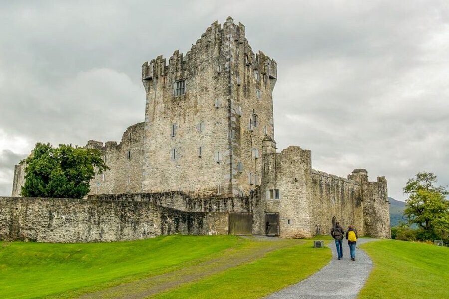 From Dublin: Galway and Kerry 3-Day Budget Tour - The return through Adare and the Golden Vale