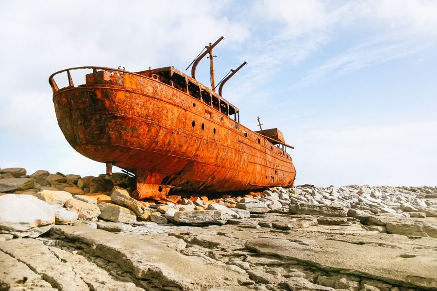 From Galway: Aran Islands and Cliffs of Moher Tour & Cruise - Lunch near the cliffs and a Doolin pub