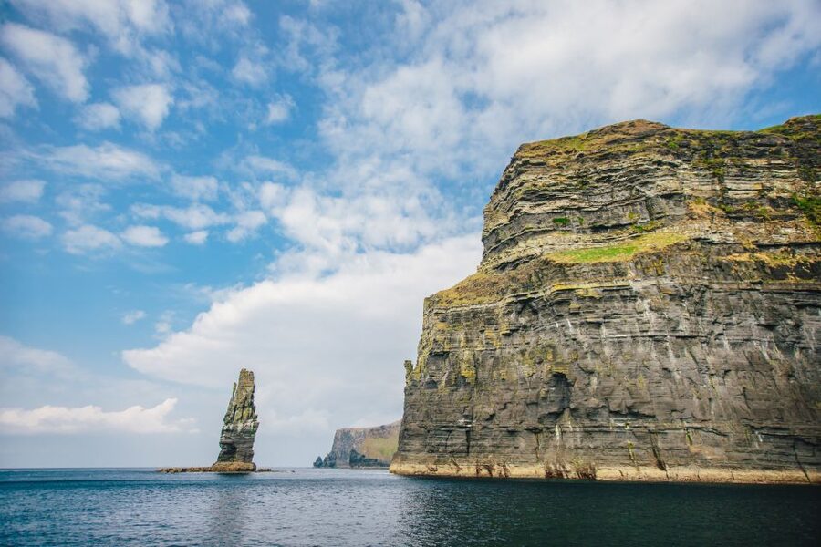 Galway: Cliffs Cruise, Aran Islands & Connemara Day Tour - A guide can make or break this day