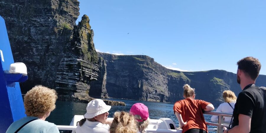 Galway: Cliffs Cruise, Aran Islands & Connemara Day Tour - The first road south through Connemara