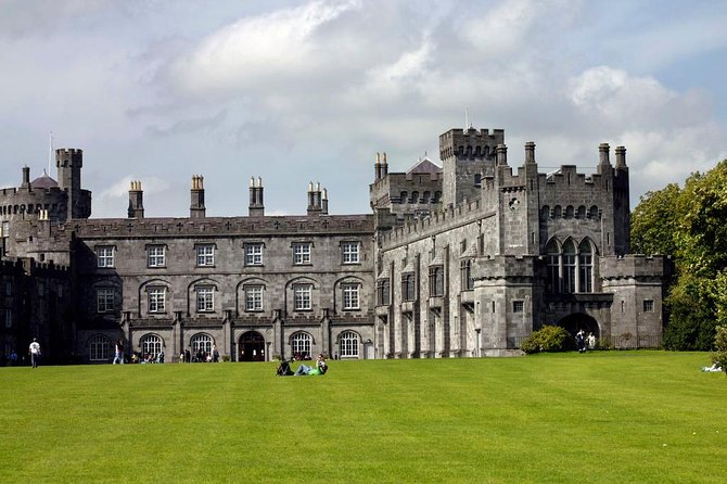 Glendalough Day Tour from Dublin: Including Kilkenny City - Crossing the Wicklow Gap
