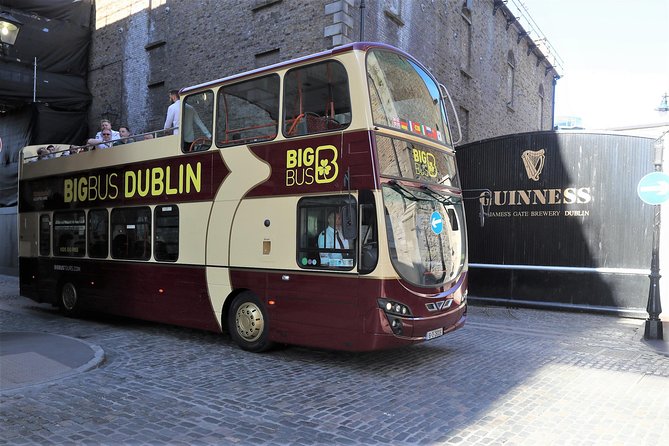 Guinness Storehouse Ticket and Big Bus Dublin Hop-on Hop-off Tour - The city-center loop from O’Connell Street to College Green