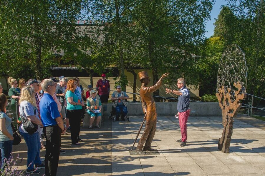 Kildare: Irish National Stud & Gardens - Plan your day around the hours and seasons