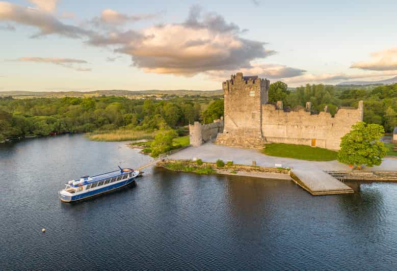 Lakes of Killarney: Boat Cruise - Innisfallen Island and its early monastery