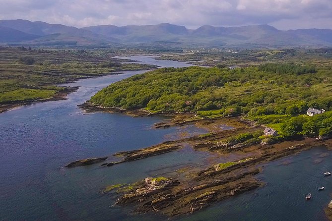 NO 1 Ring of Kerry Tour inc Killarney Lakes & National Park - Cahersiveen, Daniel O’Connell, and the western route