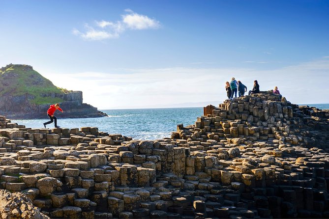Northern Ireland Including Giant's Causeway Rail Tour from Dublin - Coastal stops, rope bridges, and changing plans