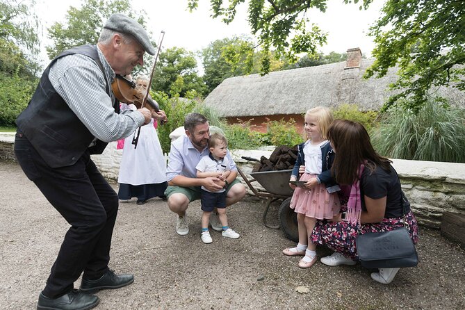 Skip the Line: Bunratty Castle and Folk Park Admission Ticket - Entering Bunratty Castle and Folk Park