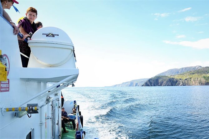 Slieve League cliffs cruise. Donegal. Guided. 1 ¾ hours. - What the boat offers during a 1 hour 45 minute trip