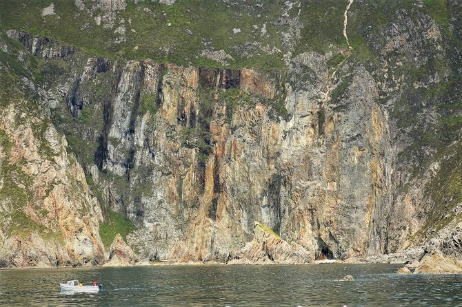 Slieve League cliffs cruise. Donegal. Guided. 1 ¾ hours. - Is the $68.80 price good value?