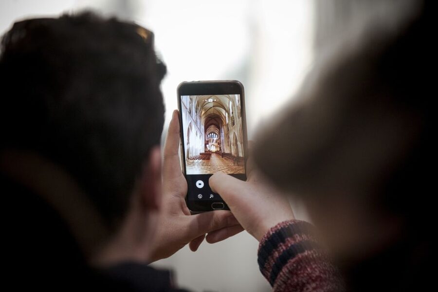 St Patrick's Cathedral: Self-Guided Cathedral Admission - Using the audio guide at your own pace